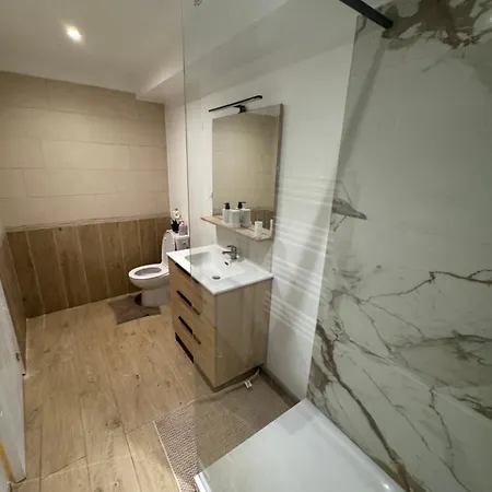 Au Rdc Coeur De 1 Apartamento